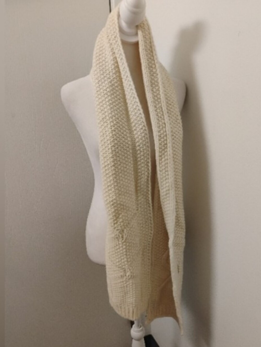 J. Crew Cream White Cable Knit Italian Wool Blend Scarf One Size